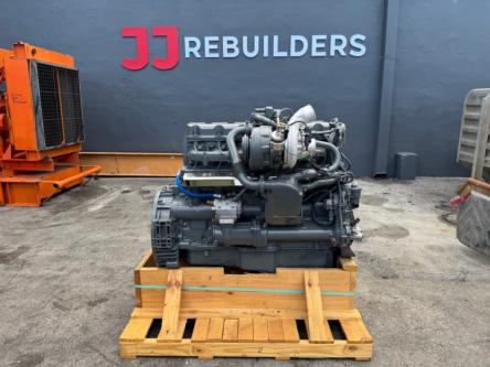 Mack AC-400